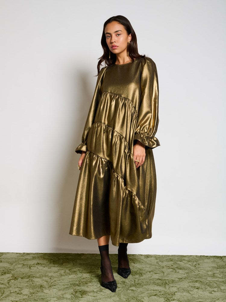 DRESSES – Ghospell