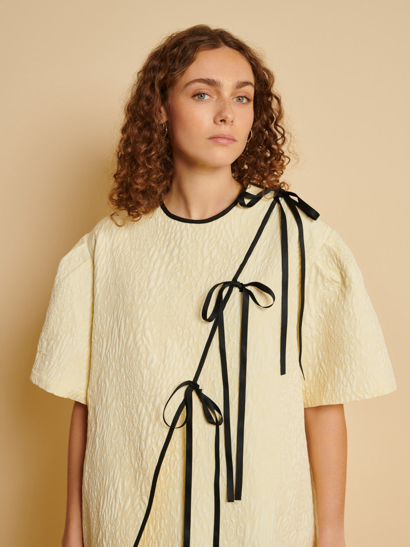 Ray BEAMS（レイビームス）の「GHOSPELL / Scent Satin Wrap